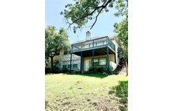 357 Kellys Circle, Runaway Bay, TX 76426
