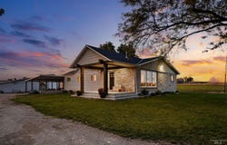 28627 Emmett Rd, Caldwell, ID 83607