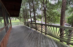 992 E Maple Avenue, Newark, NY 14513