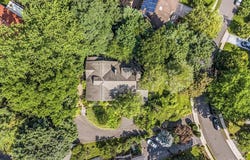18 Crescent Road, Great Neck, NY 11021