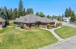 695 N McDonald Ct, Post Falls, ID 83854