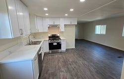 310 E Philadelphia Spc 59, Ontario, CA 91761