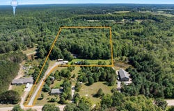 5275 Pierce Road, Kingsley, MI 49649