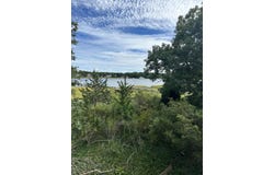 262 Monomoscoy Road, Mashpee, MA 02649