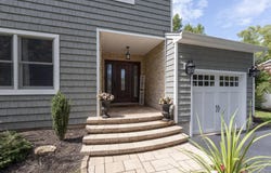 22 Sycamore Lane, Commack, NY 11725