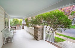 210 5th Street, Greenport, NY 11944