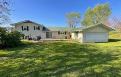 3103 Bloomfield Road, Cape Girardeau, MO 63703