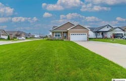 15803 Young Circle, Bennington, NE 68007