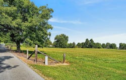 143 Fisk Rd, Livingston, TN 38570