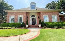 3173 N Hill Dr., Tupelo, MS 38804