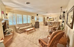 1103 Dallas, Plainview, TX 79072