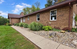 61801 Myrtle Trail, South Bend, IN 46614