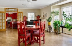 815 N Plateau St, Marfa, TX 79843