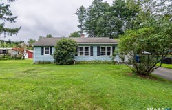 20 Basley Road, Plainfield, CT 06374