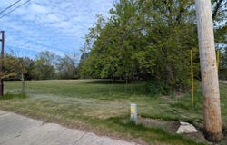 210 N Mackinaw Road, Au Gres, MI 48703