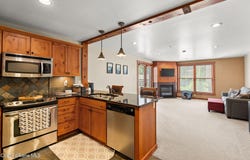 834 McKinley Ave W, Kellogg, ID 83837