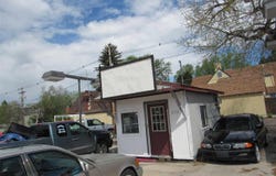 810 E LINCOLNWAY, Cheyenne, WY 82001