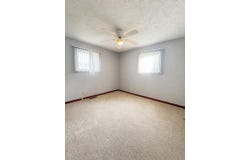 6 North Drive, Milton, WV 25541