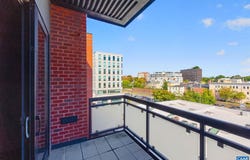 200 GARRETT ST, CHARLOTTESVILLE, VA 22902