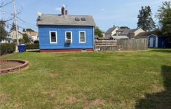 43 Appleton Avenue, Pawtucket, RI 02860