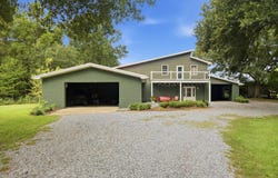 18 Gordon Dr, Petal, MS 39465