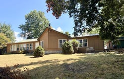 66300 E 253 Road, Grove, OK 74344
