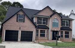 1652 Rice Square, Lithonia, GA 30058