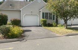764 Kettle Path, Southington, CT 06489