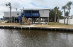 54 W 8th Ave, Horseshoe Beach, FL 32648
