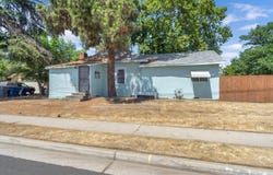 760 Sunnyside Avenue, Clovis, CA 93611
