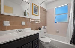 6508 3RD Avenue NE, BRADENTON, FL 34208
