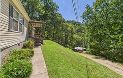 2377 Hurricane Creek, Kimper, KY 41539
