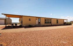 4970 E Rock Ledge Ln, Kanab, UT 84741