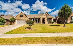221 Clearwater Way, Kyle, TX 78640
