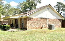 103 Dogwood Drive, Springhill, LA 71075