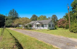 280 Williams Drive, Campobello, SC 29322