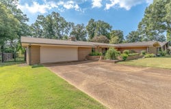 12 Meadowbrook Lane, West Memphis, AR 72301
