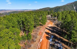 25 Pasque Loop, Spearfish, SD 57783