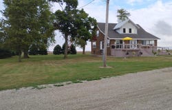 10788 N 1000 E Road, Chenoa, IL 61726
