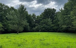 17609 S Benton Drive, Belton, MO 64012