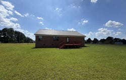 154 Doug st, Enigma, GA 31749