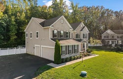 685 LOCH HAVEN Road, EDGEWATER, MD 21037