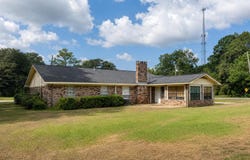 100 Elizabeth, Petal, MS 39465