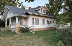 413 E Kansas St, Glen Elder, KS 67446