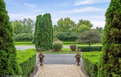 2 Marbury Lane, Barrington Hills, IL 60010