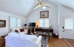 28-1/2 Beacon Bay, Newport Beach, CA 92660