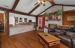 230 CR 1081, Carthage, TX 75633