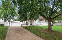 1750 Lark Avenue, Maplewood, MN 55109