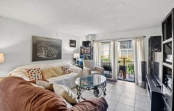 3001 Linton Boulevard, Delray Beach, FL 33445