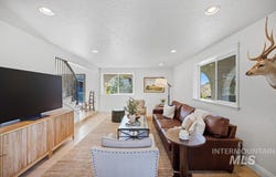 839 E Hearthstone Dr, Boise, ID 83702